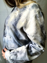 Load image into Gallery viewer, naturally dyed cotton sweatshirt