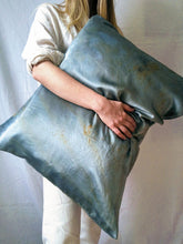 Load image into Gallery viewer, naturally dyed silk pillowcase - mineral