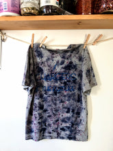 Load image into Gallery viewer, naturally dyed cotton graphic tee