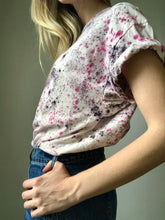 Load image into Gallery viewer, naturally dyed cotton tee