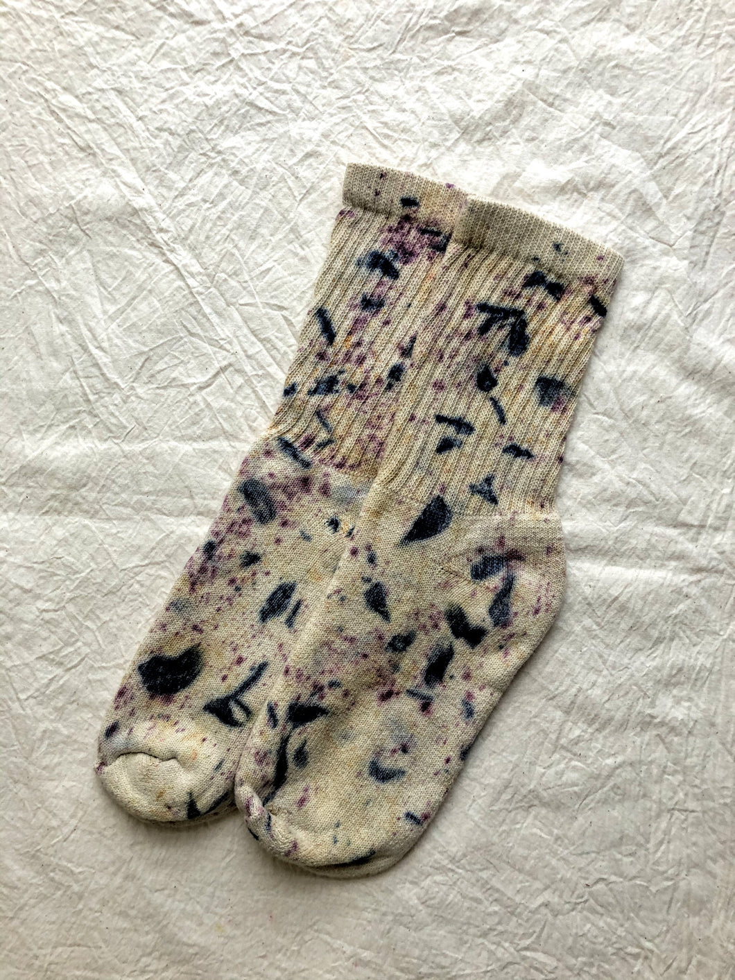Botanical Dye Organic Cotton Socks - Taupe Flower Multi
