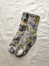 Load image into Gallery viewer, Botanical Dye Organic Cotton Socks - Watercolor Multi
