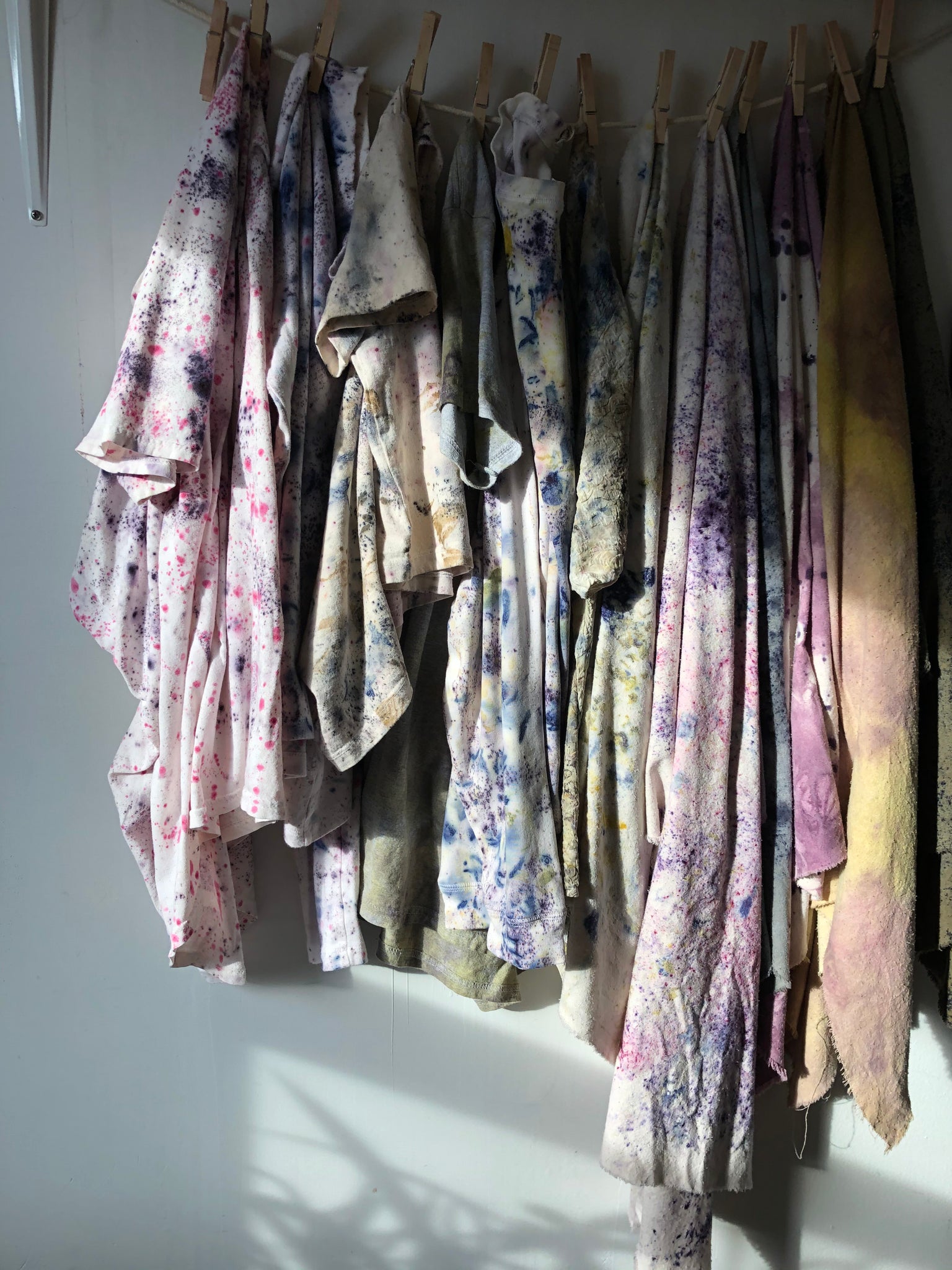 Want to Customize Your Clothes With Natural Dyes? Let an Expert Tell You  How, Dye For Clothing 